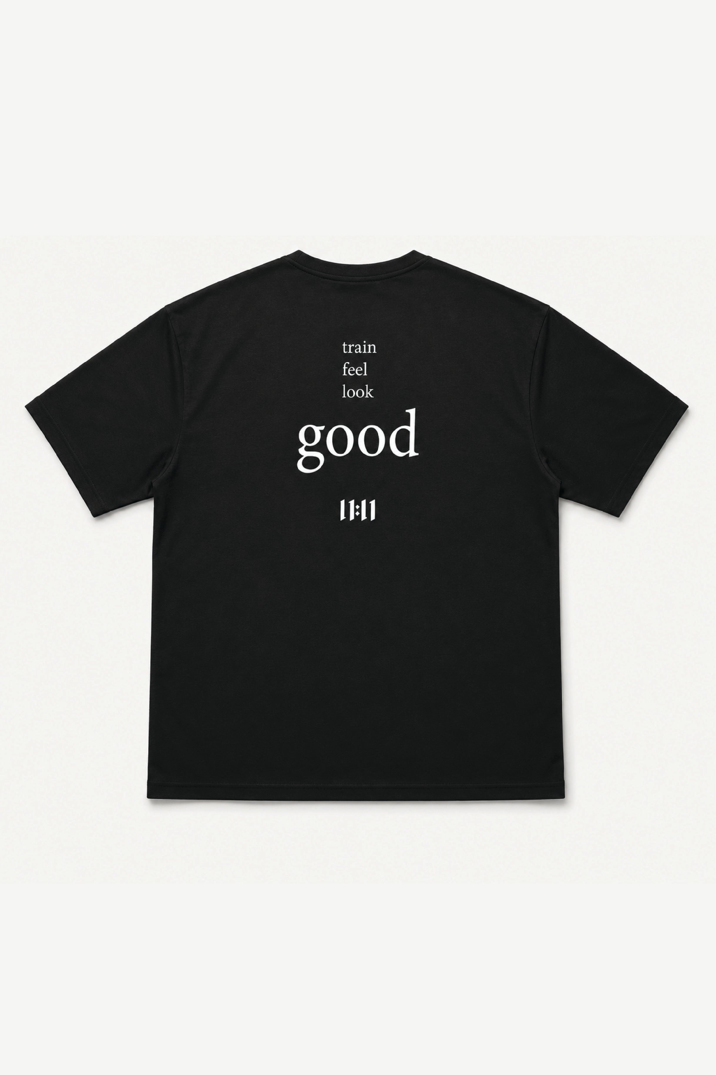 "Train, feel, look good" oversized performance t-shirt
